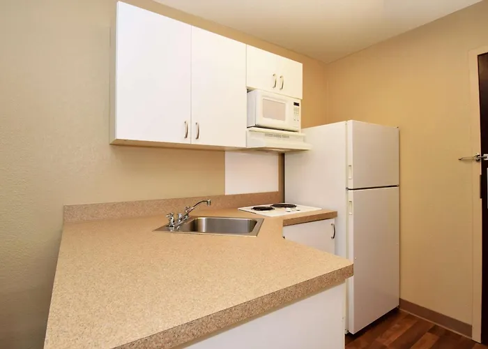 Extended America - Chicago - Buffalo Grove - Deerfield 2* Riverwoods