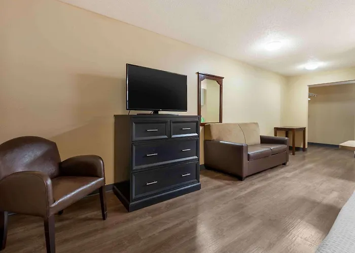 Extended America - Chicago - Buffalo Grove - Deerfield Hotel
