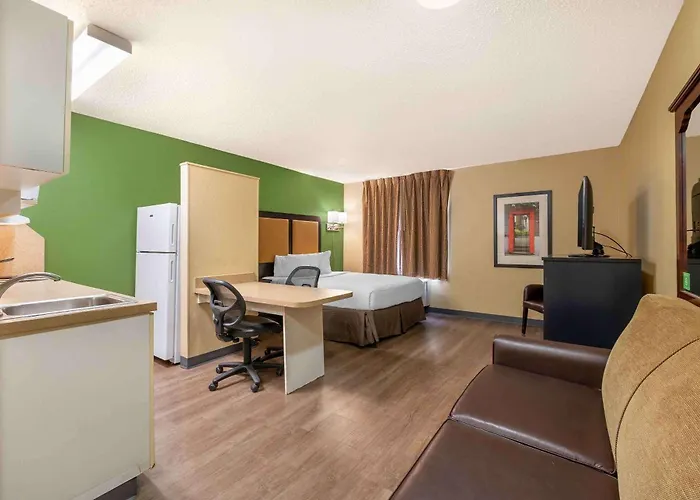 Extended America - Chicago - Buffalo Grove - Deerfield Hotel Riverwoods