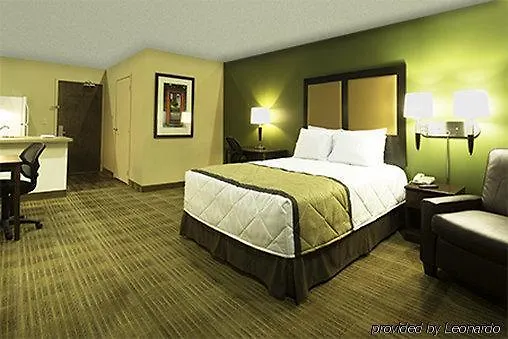 Extended America - Chicago - Buffalo Grove - Deerfield Riverwoods